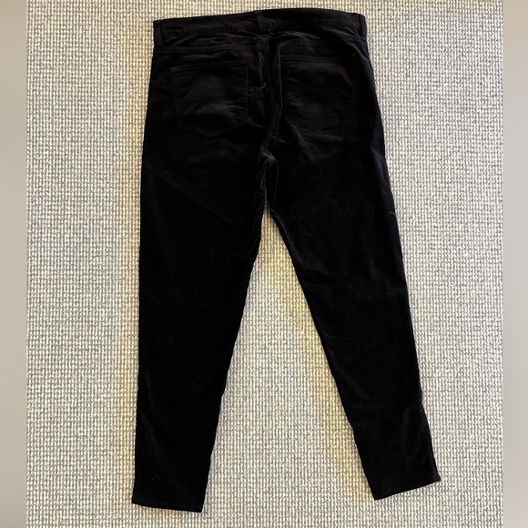 J.Crew Black Straight Leg Jeans Size 32 | Pre-Loved with Minimal Usage - Picture 2 of 3